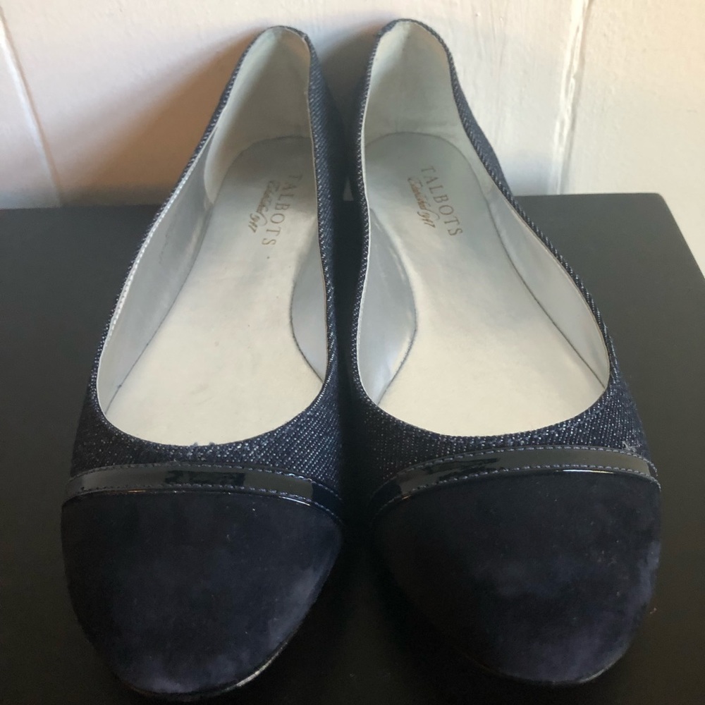 NWT Talbots Navy Gordana Flats, Size 8